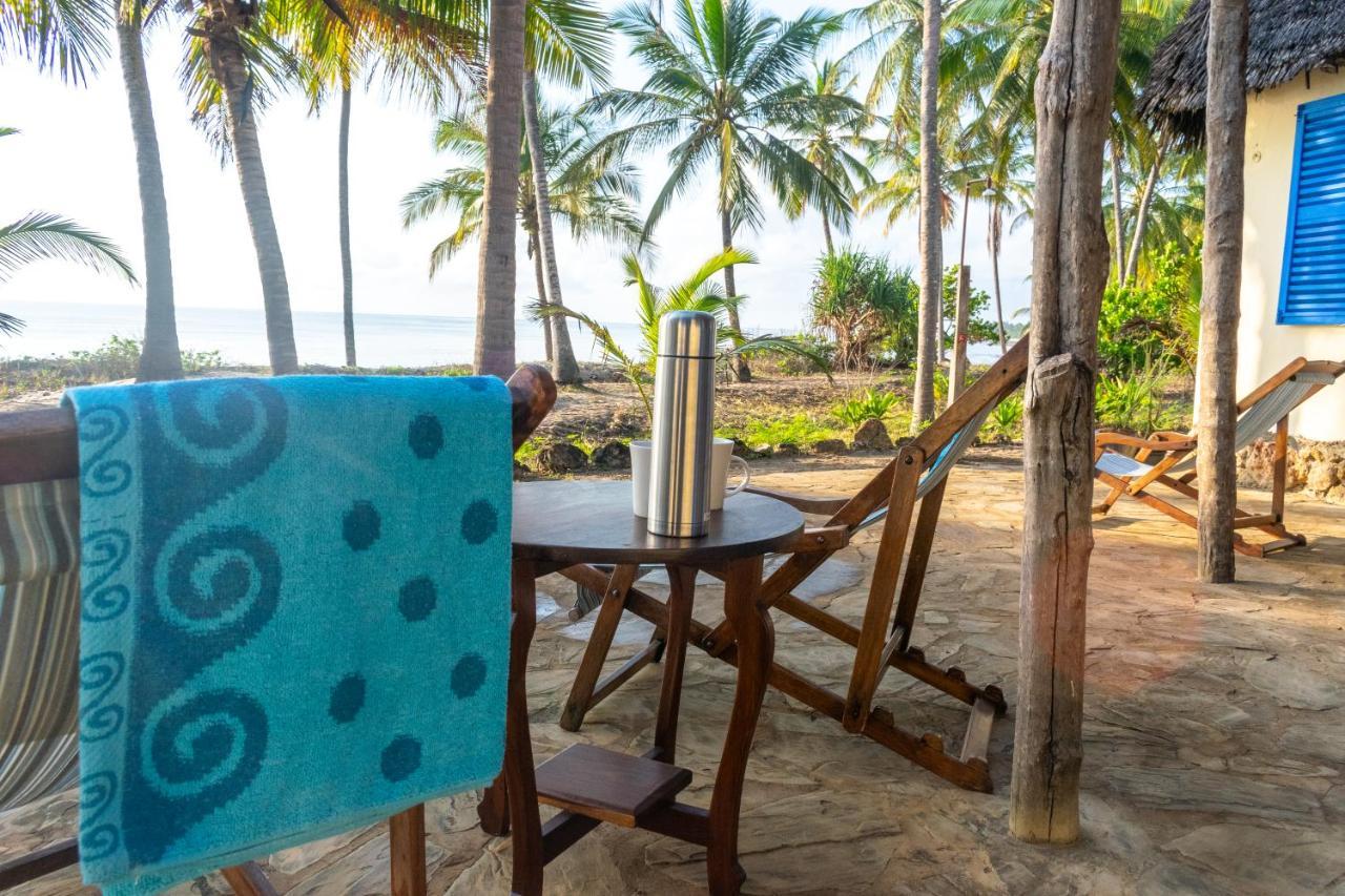Hibiscus Beach House Pangani Eksteriør bilde